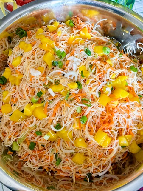 Glasnudelsallad