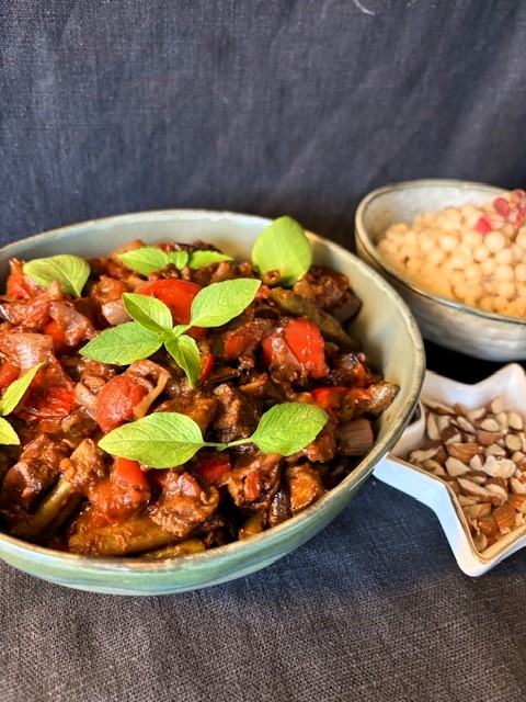Aubergine- och paprikagryta - kalorisnål