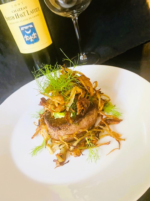Oxfilé med kryddsmör och friterad fänkål