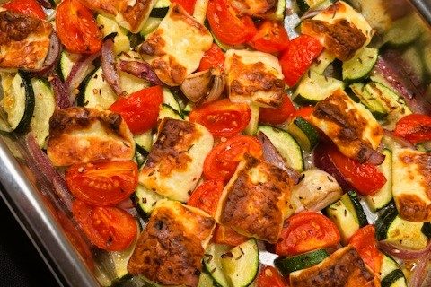 Ugnsrostade grönsaker med halloumi – kalorisnål