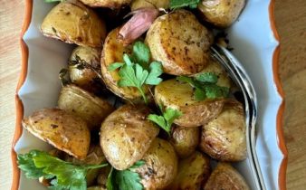 Ugnsrostad örtpotatis